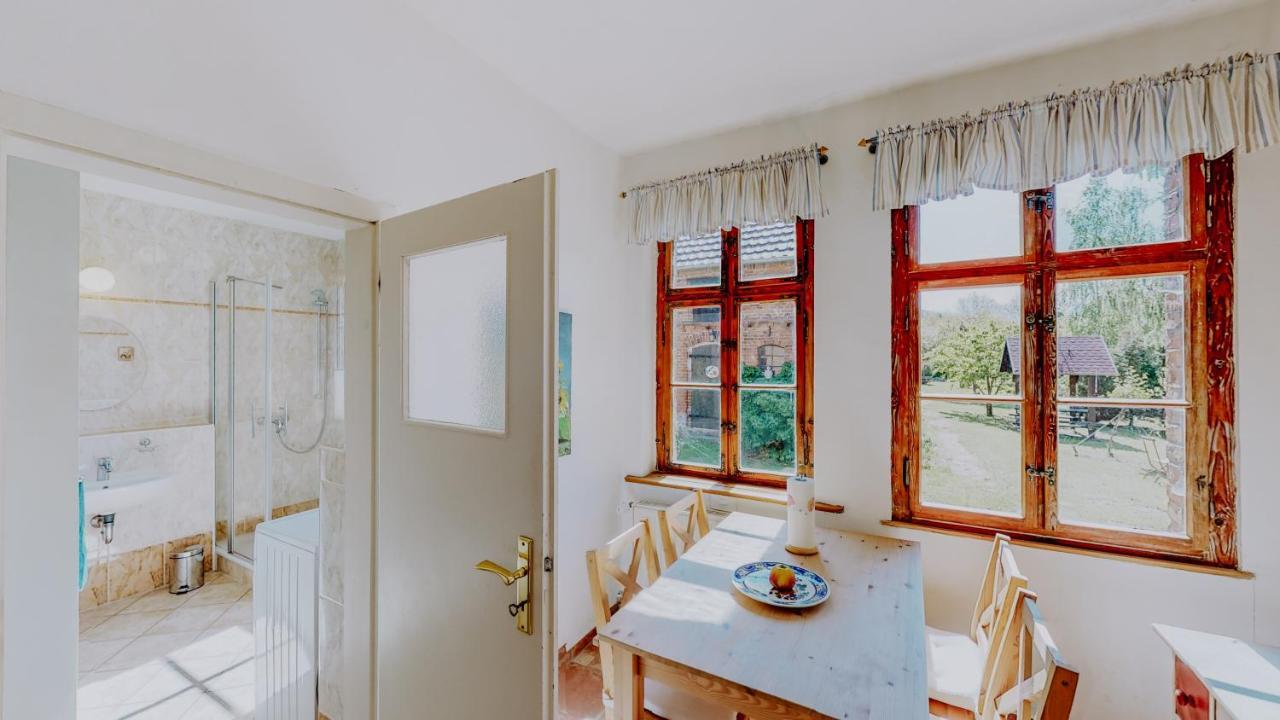 Landhaus Goldene Gans Gross Pankow  Luaran gambar