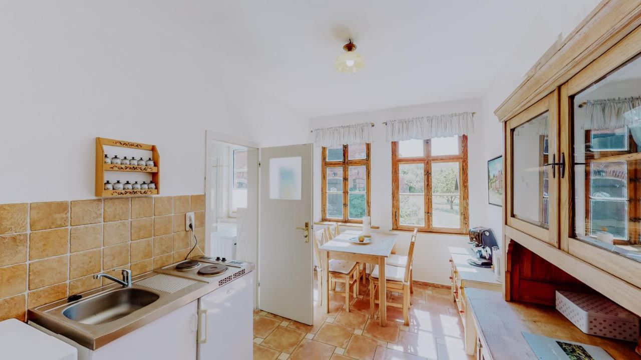 Landhaus Goldene Gans Gross Pankow  Luaran gambar